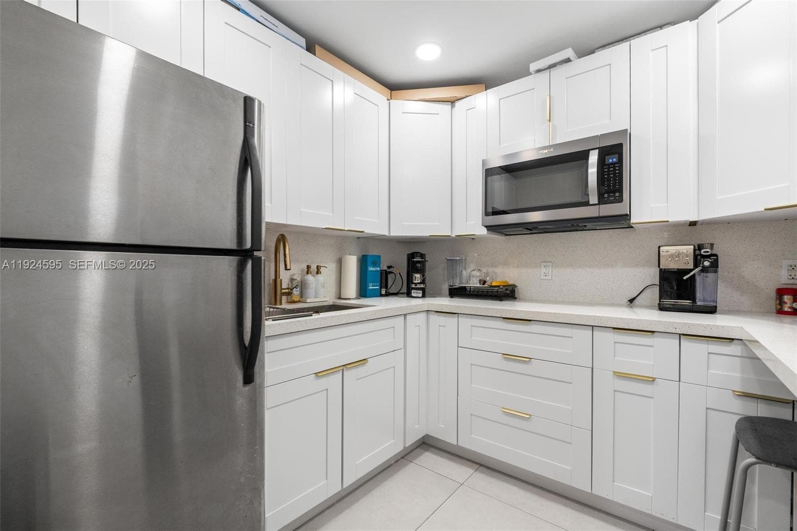 0000 SW 87th Ave, Miami FL 33165 — 20