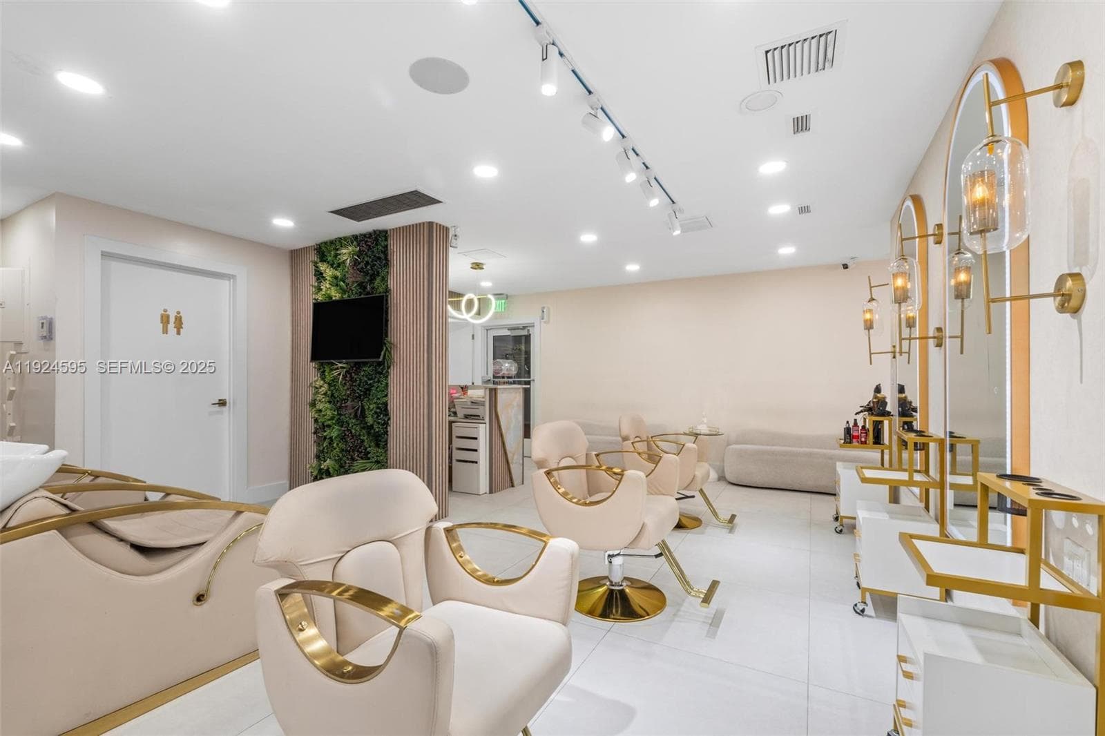 0000 SW 87th Ave, Miami FL 33165 — 11