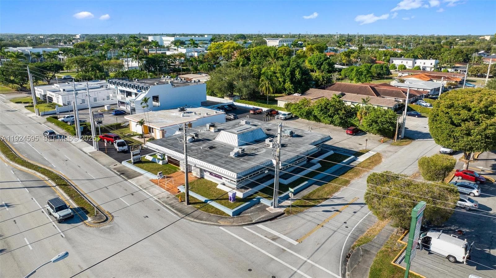 0000 SW 87th Ave, Miami FL 33165 — 25