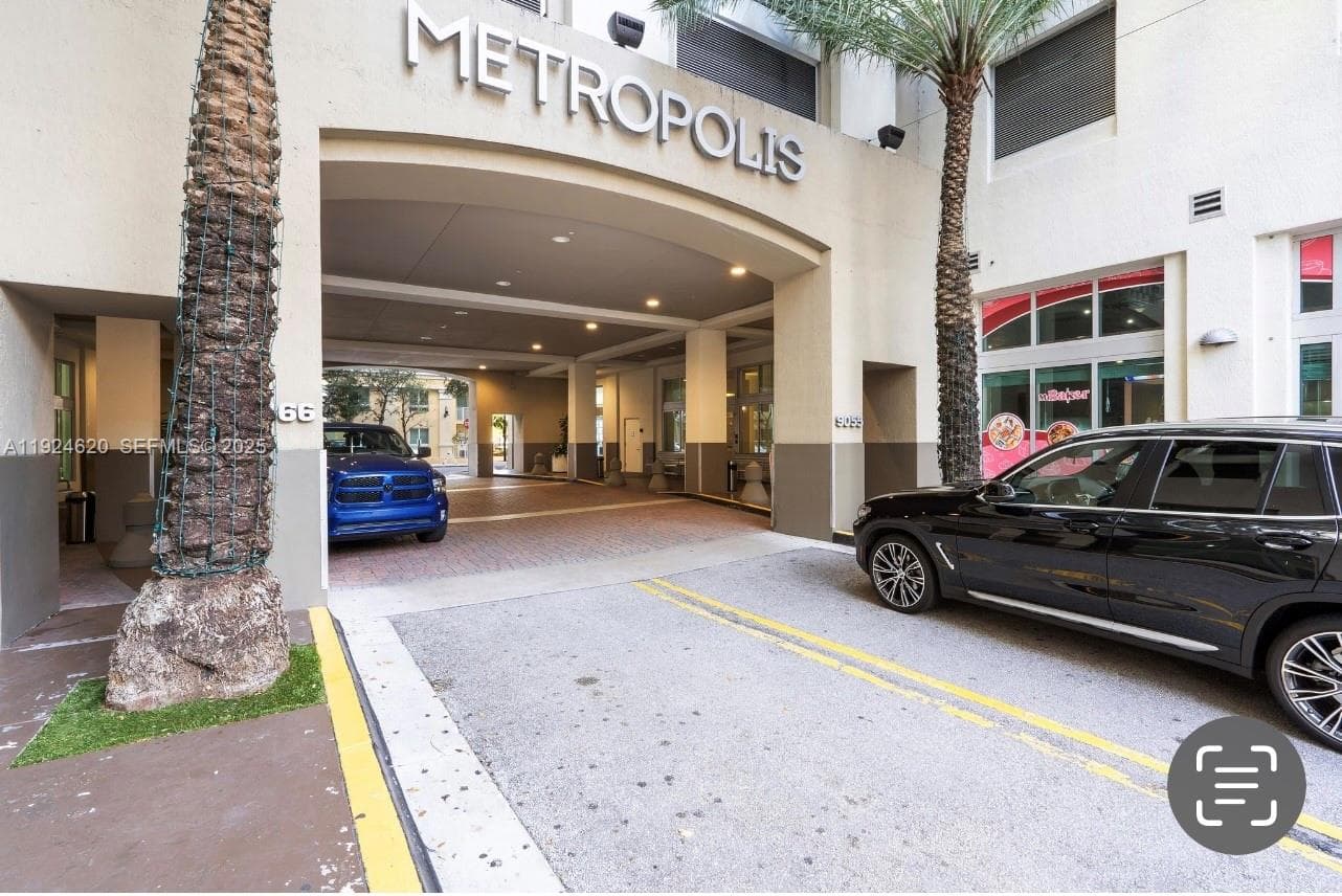 9055 SW 73 CT # 809, Miami FL 33156 — 47
