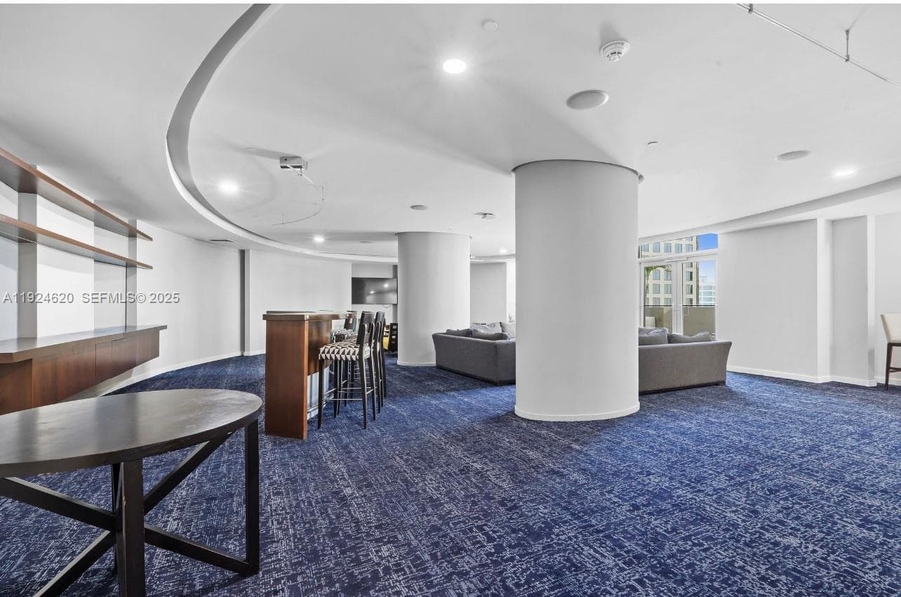 9055 SW 73 CT # 809, Miami FL 33156 — 43