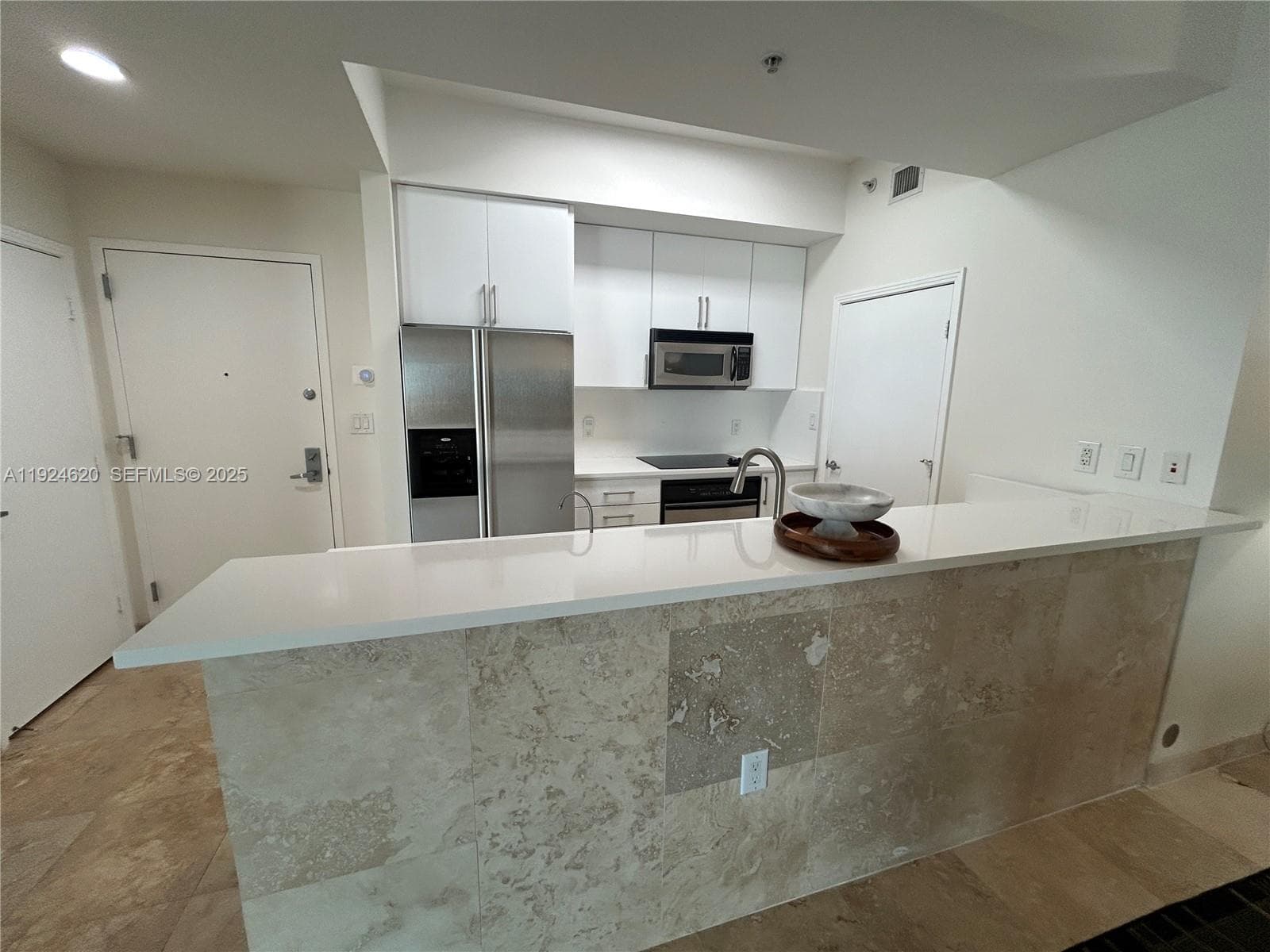 9055 SW 73 CT # 809, Miami FL 33156 — 16