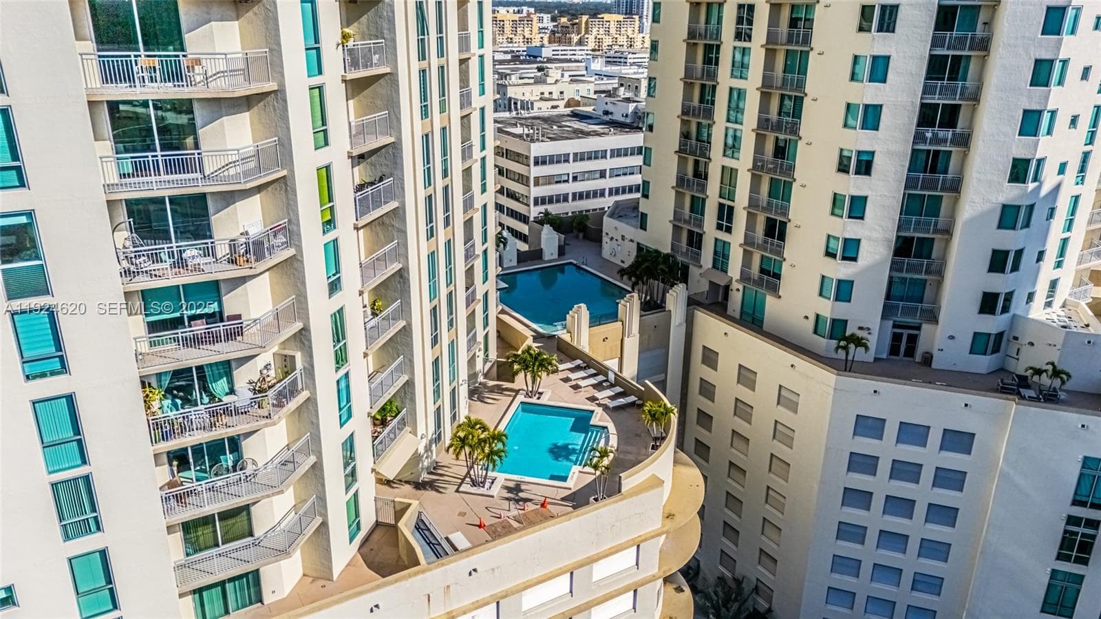9055 SW 73 CT # 809, Miami FL 33156 — 5