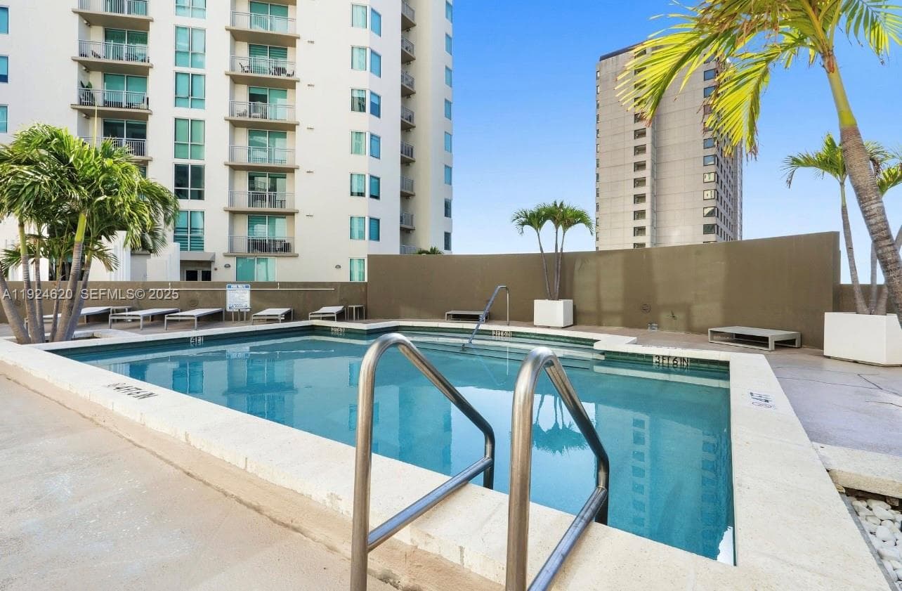 9055 SW 73 CT # 809, Miami FL 33156 — 41