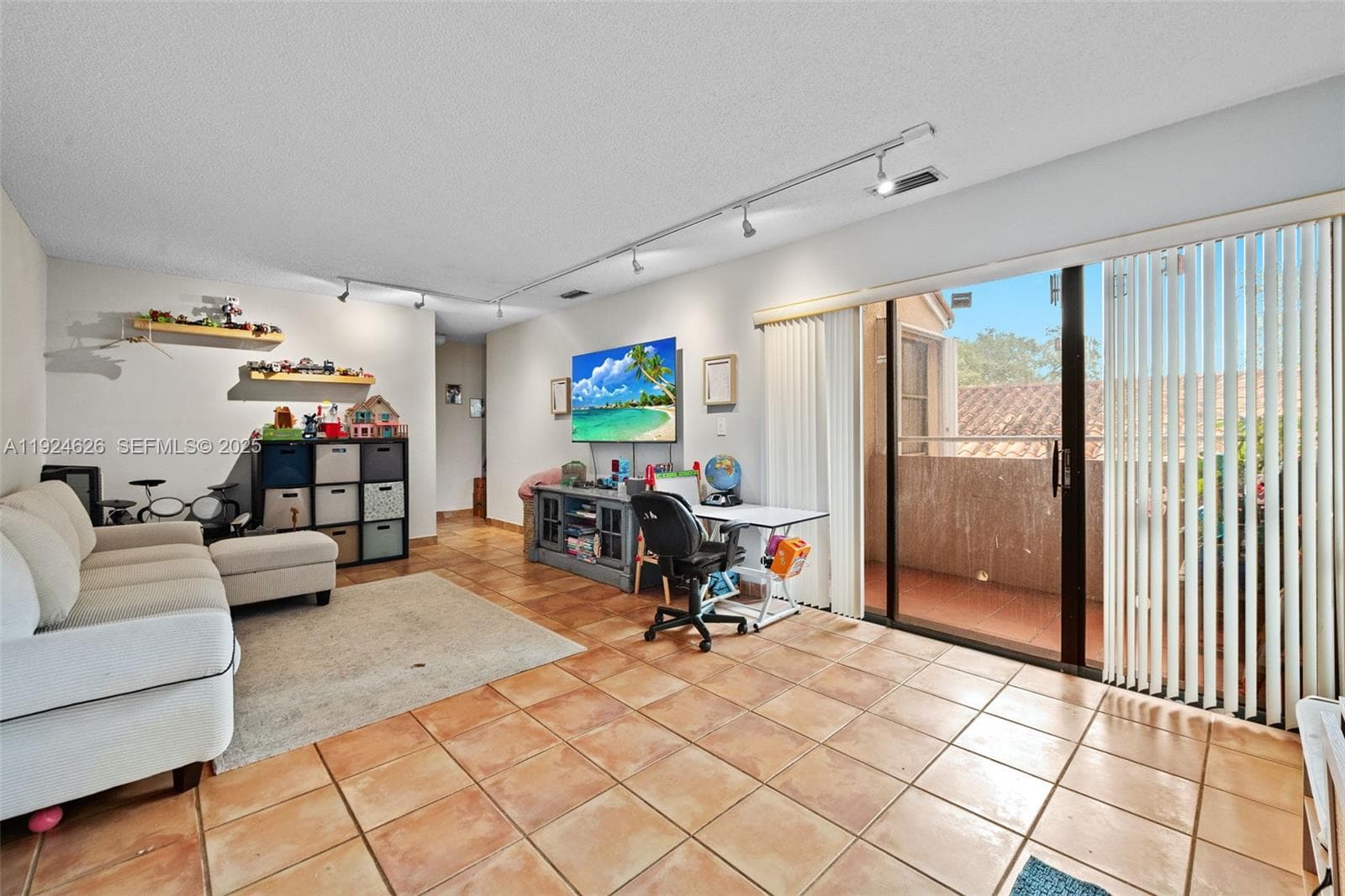 11840 SW 80th St # 526, Miami FL 33183 — 13