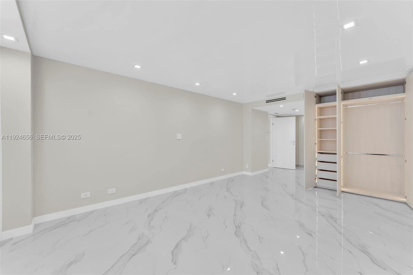 251 174th St # 1414, Sunny Isles Beach FL 33160 — 13