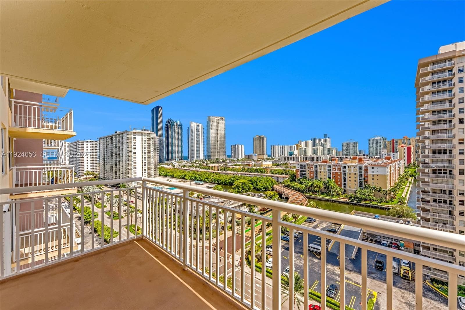 251 174th St # 1414, Sunny Isles Beach FL 33160 — 17