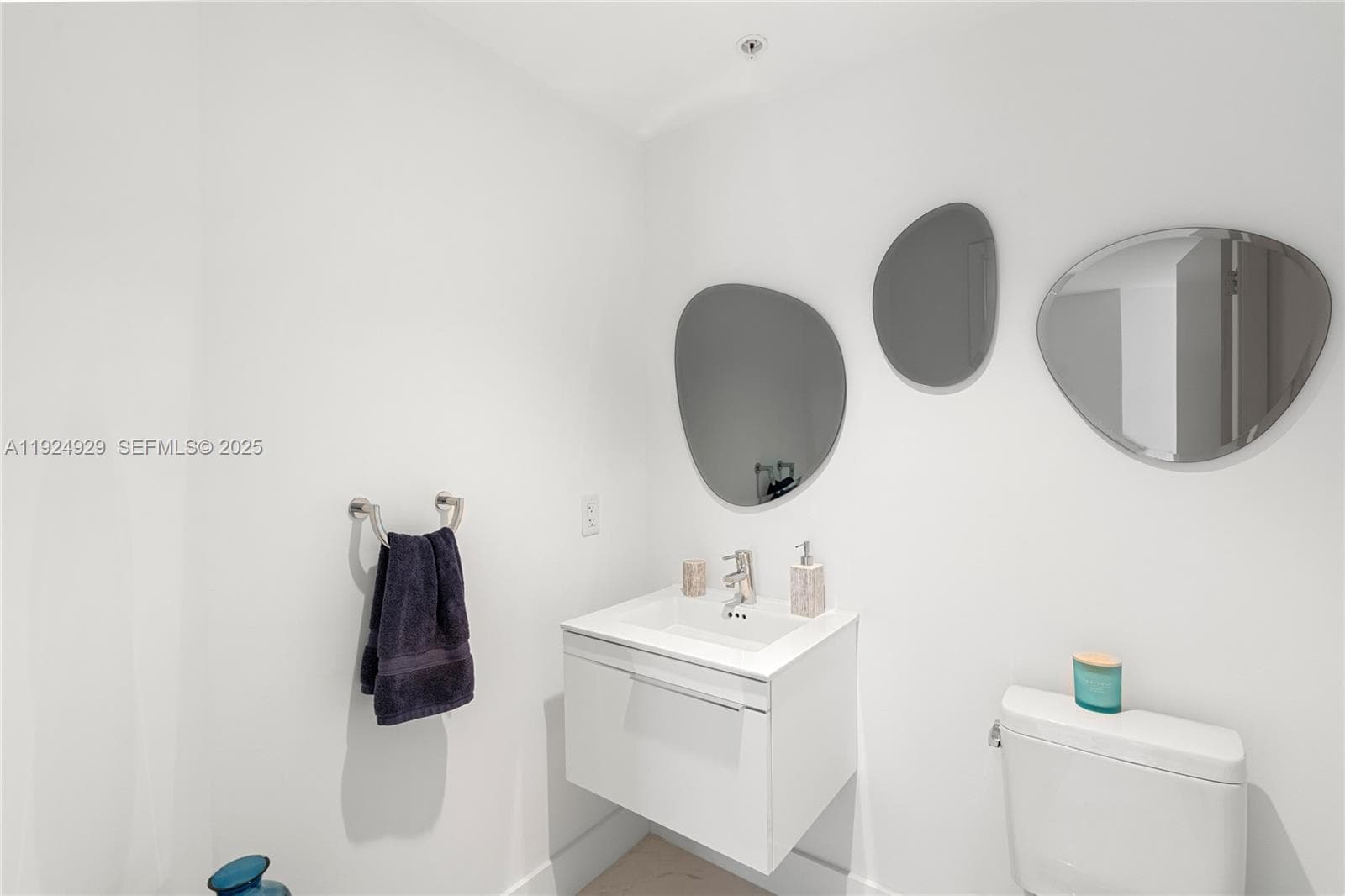 17111 Biscayne Blvd # 2002, North Miami Beach FL 33160 — 46