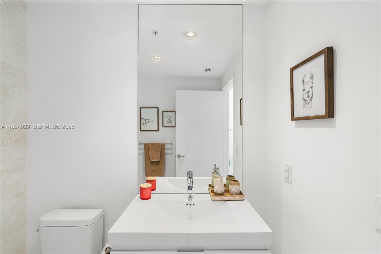 17111 Biscayne Blvd # 2002, North Miami Beach FL 33160 — 45