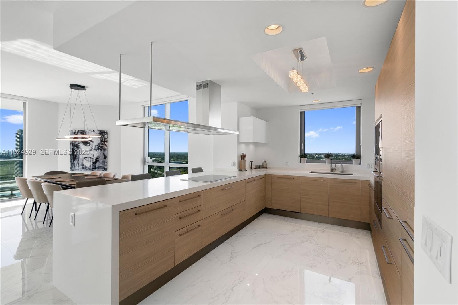 17111 Biscayne Blvd # 2002, North Miami Beach FL 33160 — 18