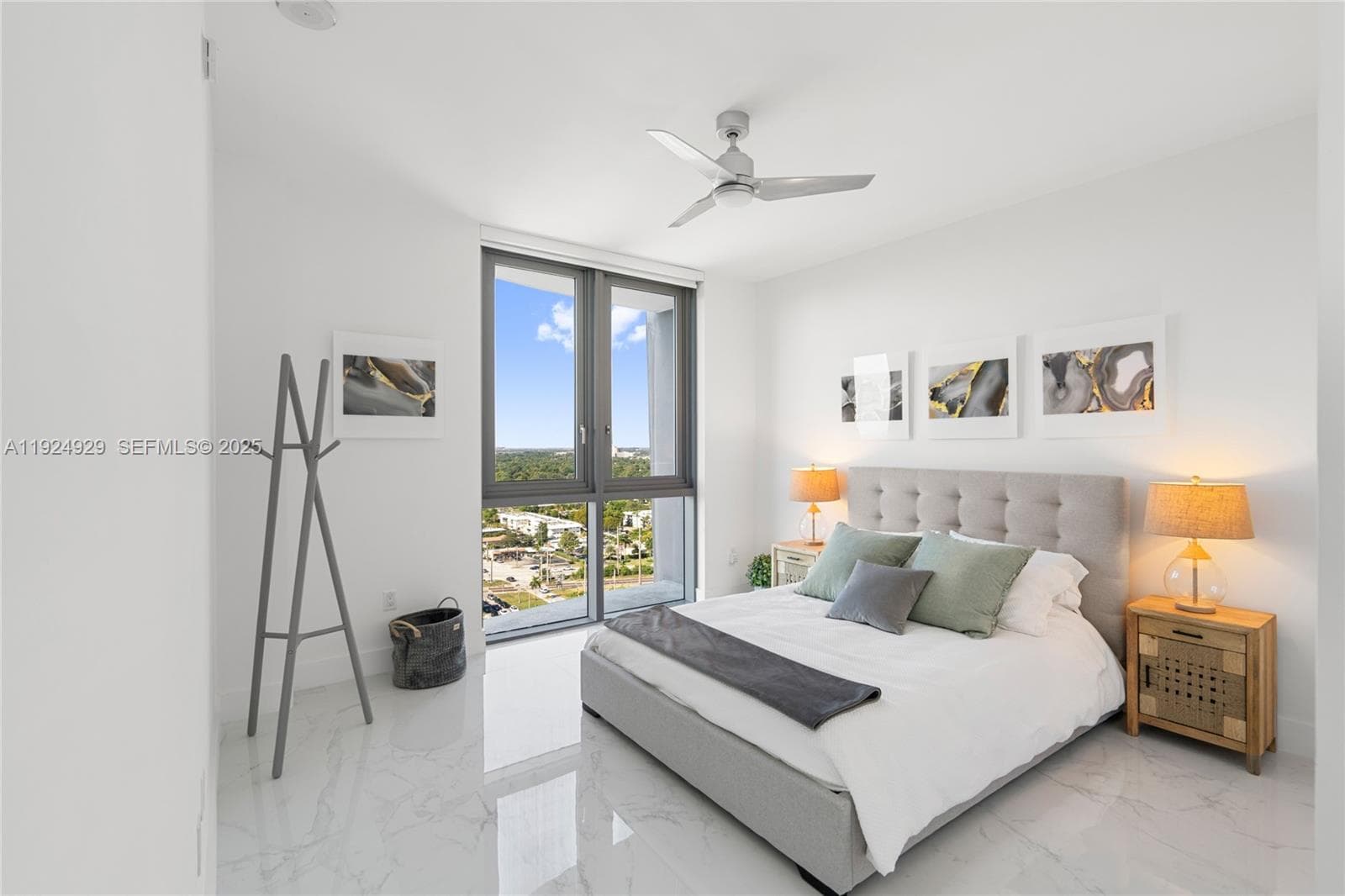 17111 Biscayne Blvd # 2002, North Miami Beach FL 33160 — 39