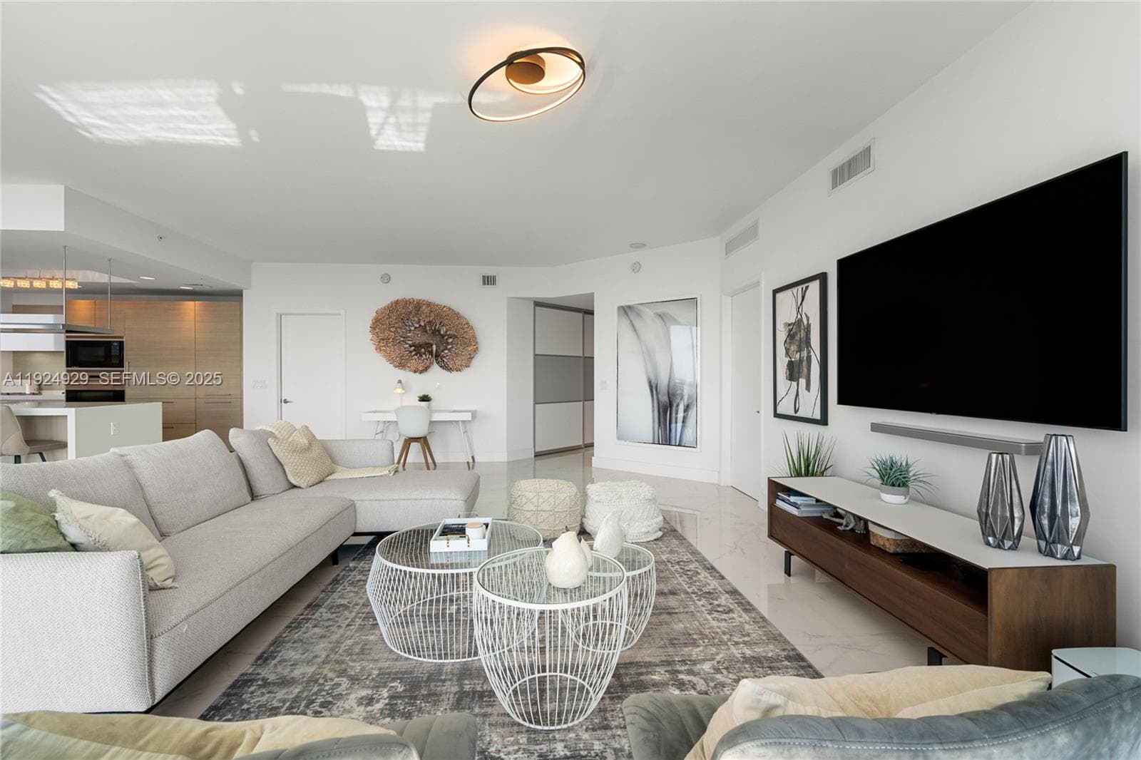 17111 Biscayne Blvd # 2002, North Miami Beach FL 33160 — 25