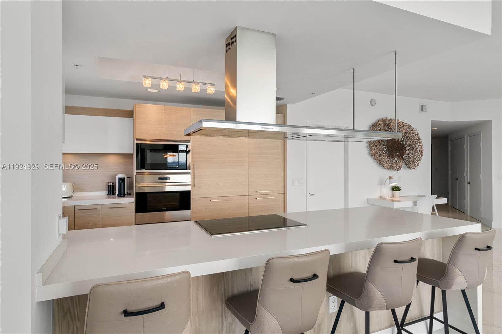 17111 Biscayne Blvd # 2002, North Miami Beach FL 33160 — 21