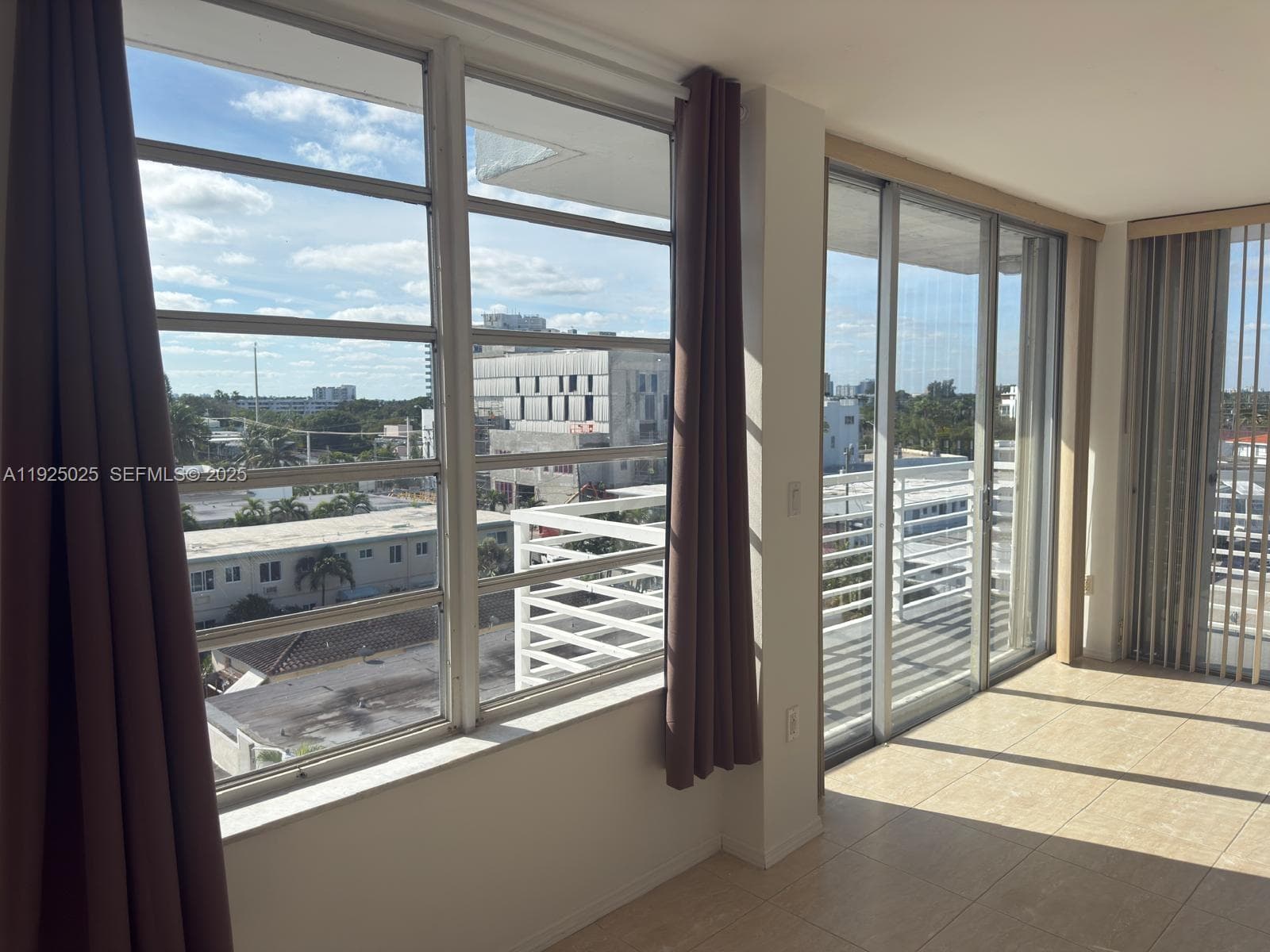 7800 carlyle Ave. # 6C, Miami Beach FL 33141 — 4