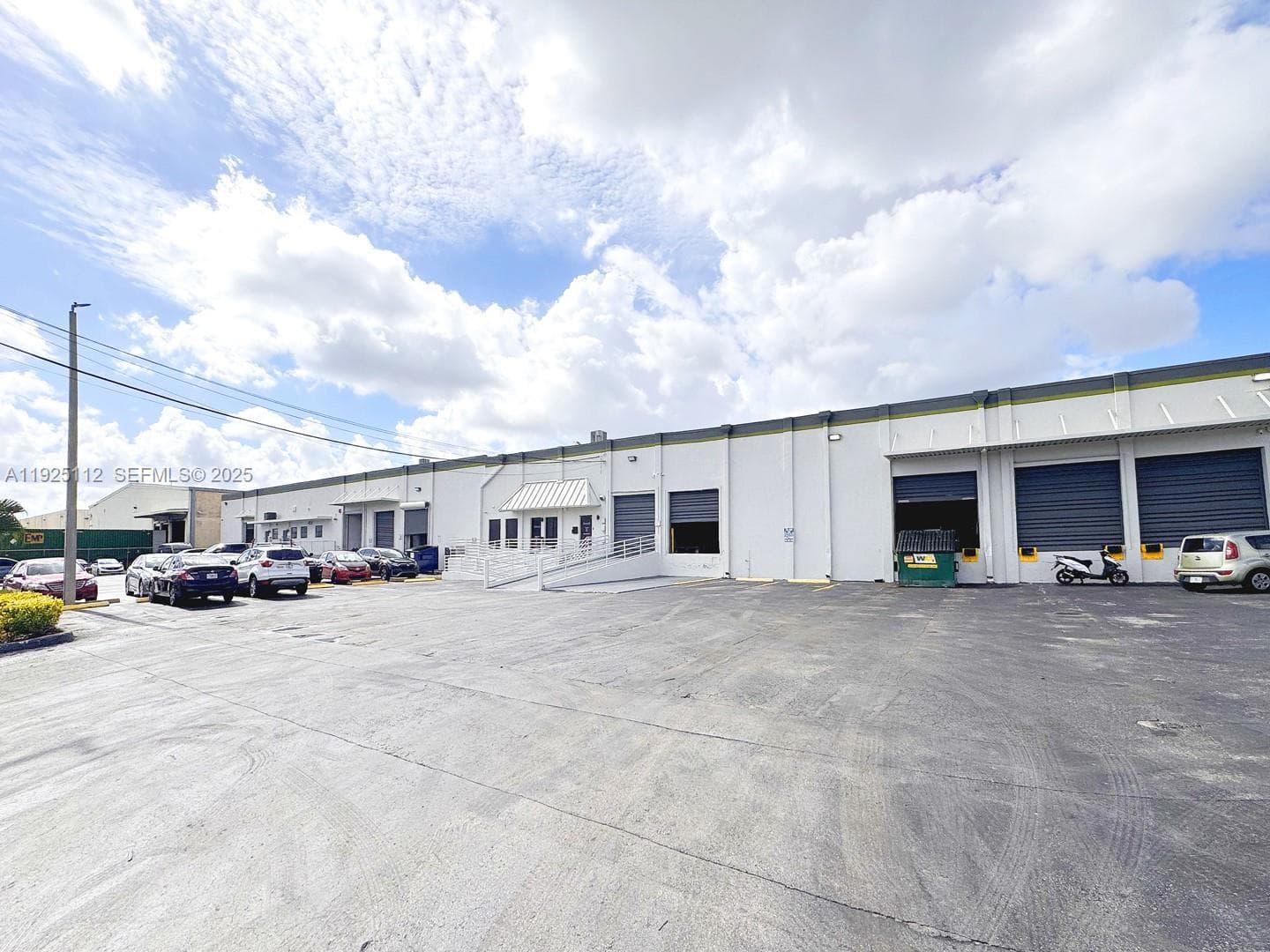 1950 NW 70th Ave # 1970, Miami FL 33126 — 1