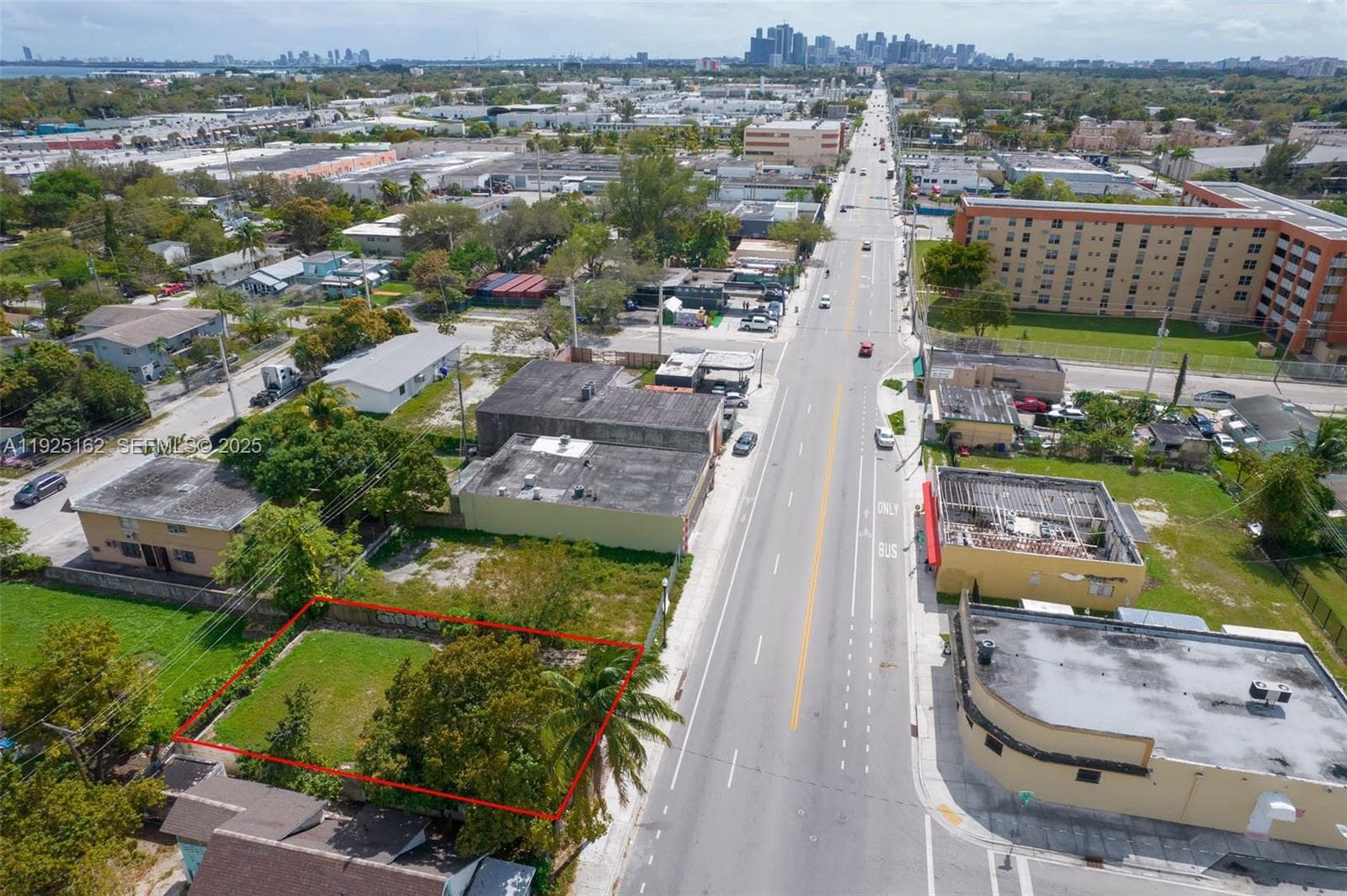 7635 NE 2nd Ave, Miami FL 33138 — 12