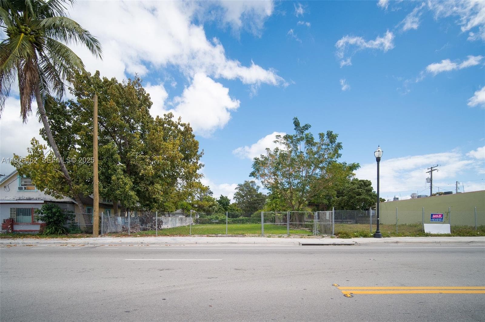 7635 NE 2nd Ave, Miami FL 33138 — 3