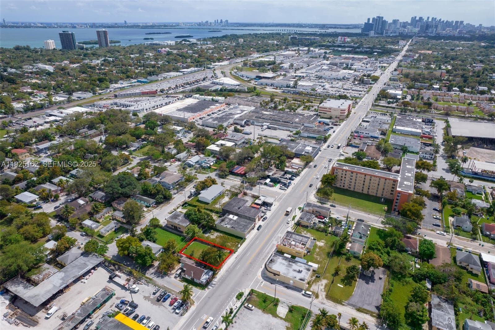 7635 NE 2nd Ave, Miami FL 33138 — 14