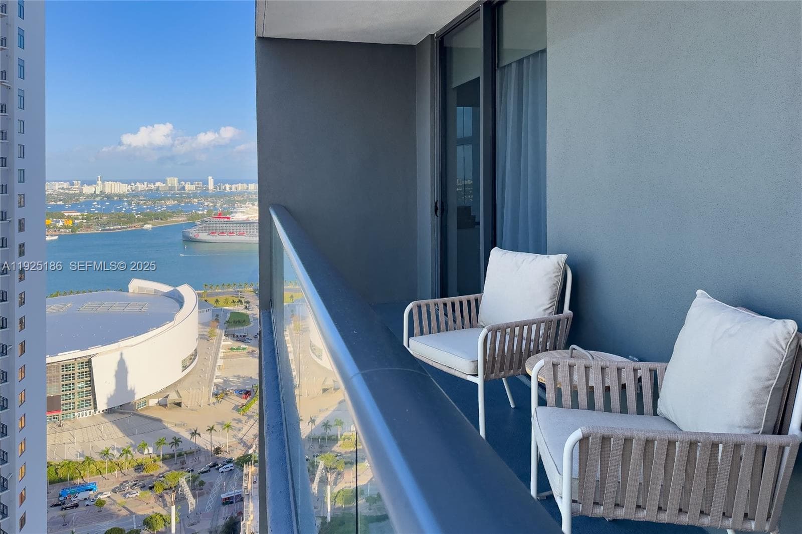 601 NE 1st Av # 3401, Miami FL 33132 — 56