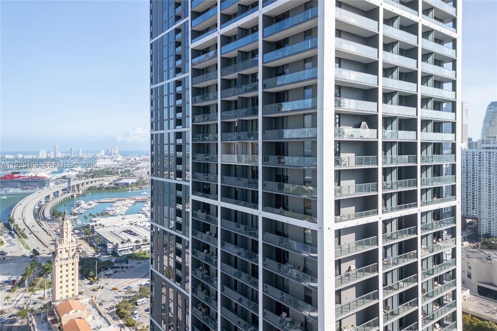 601 NE 1st Av # 3401, Miami FL 33132 — 49