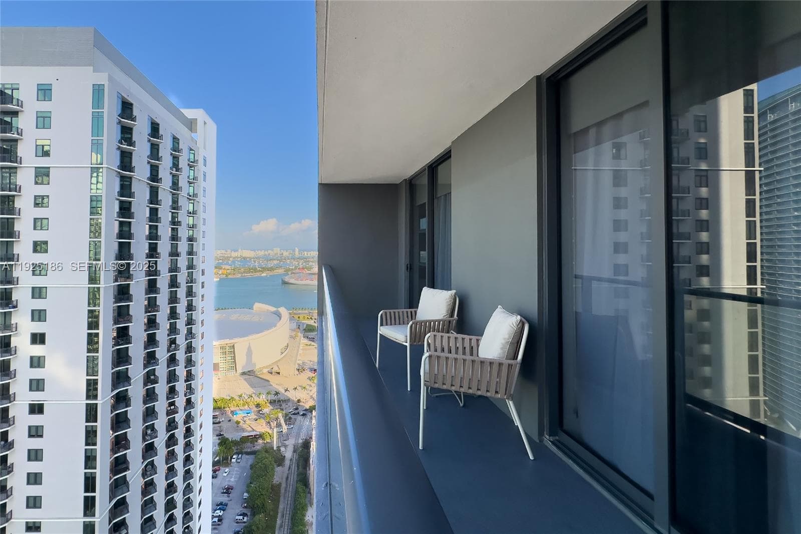 601 NE 1st Av # 3401, Miami FL 33132 — 55