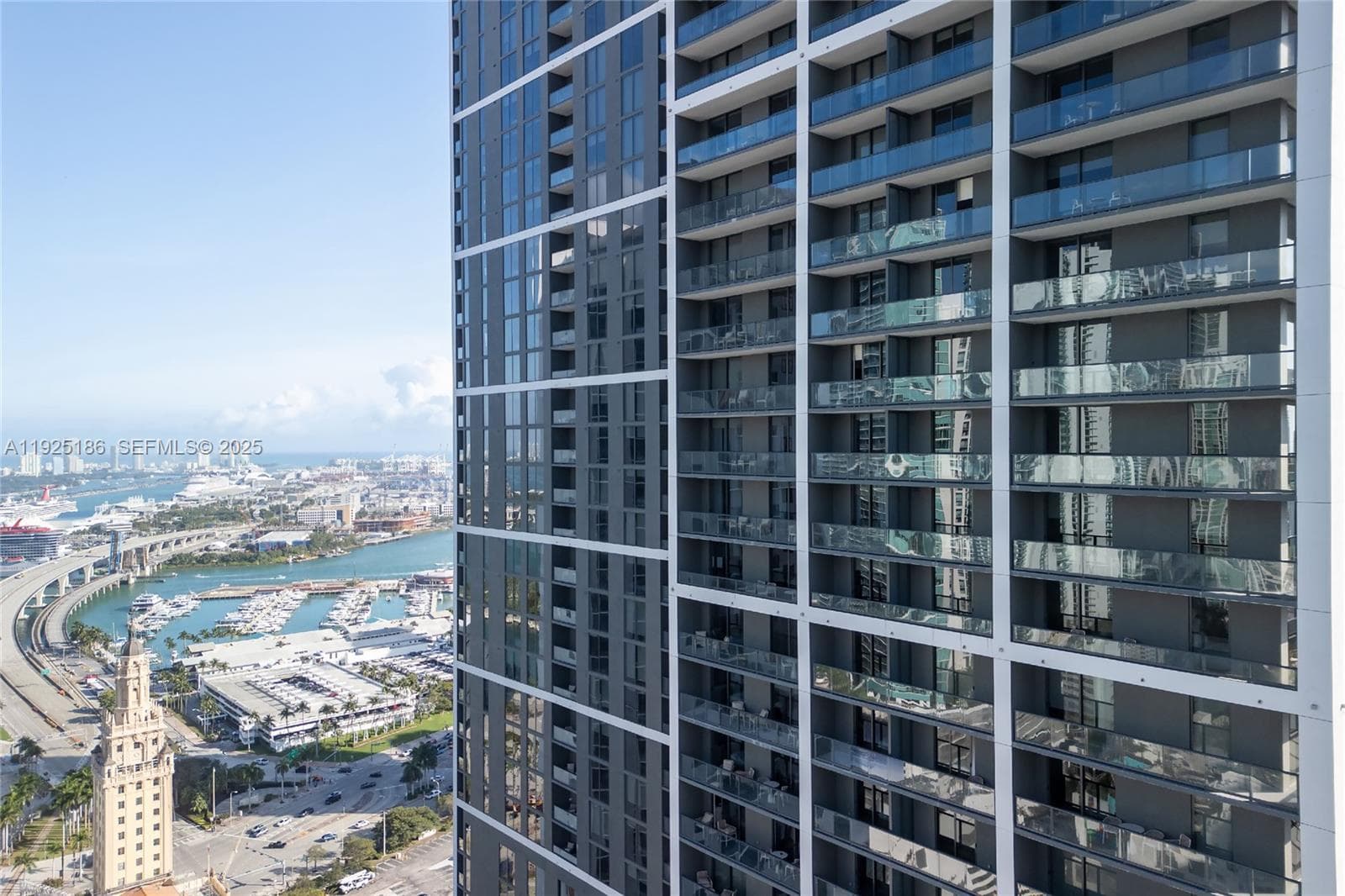 601 NE 1st Av # 3401, Miami FL 33132 — 50