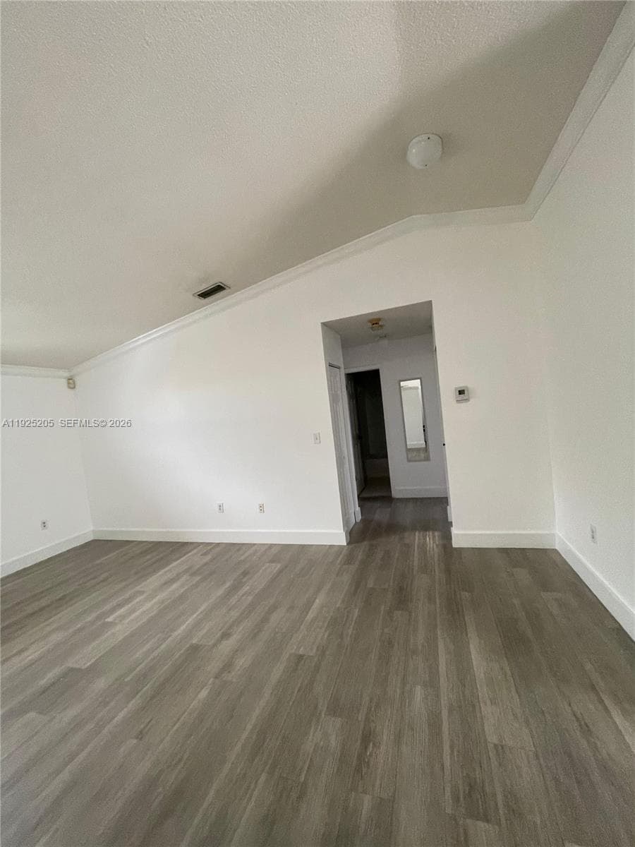 3375 W 76th St # 211, Hialeah FL 33018 — 17