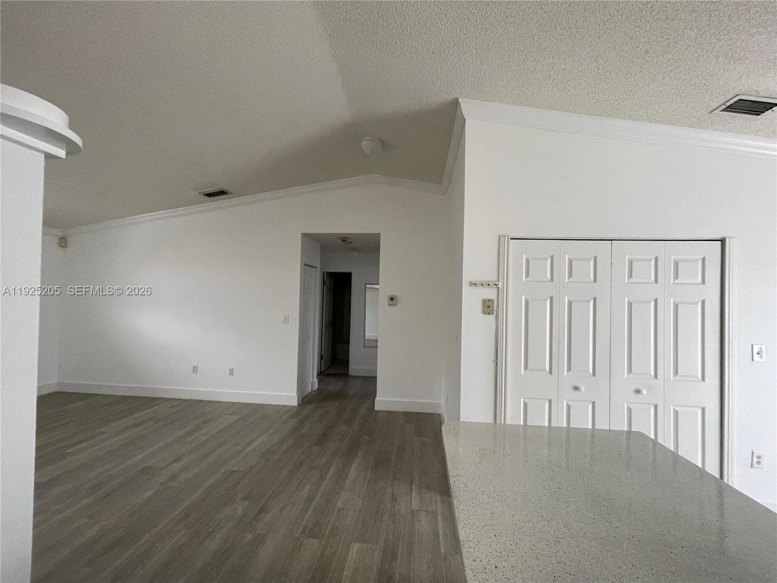 3375 W 76th St # 211, Hialeah FL 33018 — 11