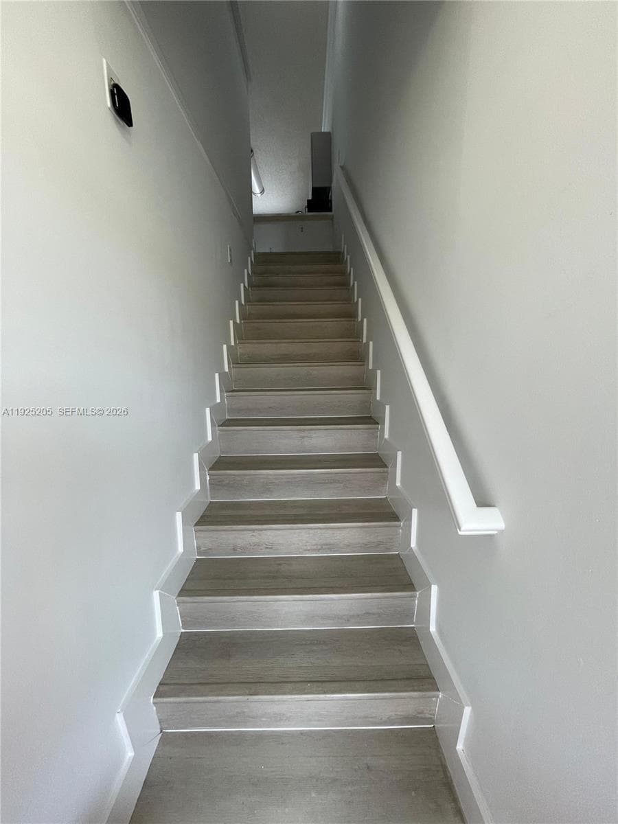 3375 W 76th St # 211, Hialeah FL 33018 — 19