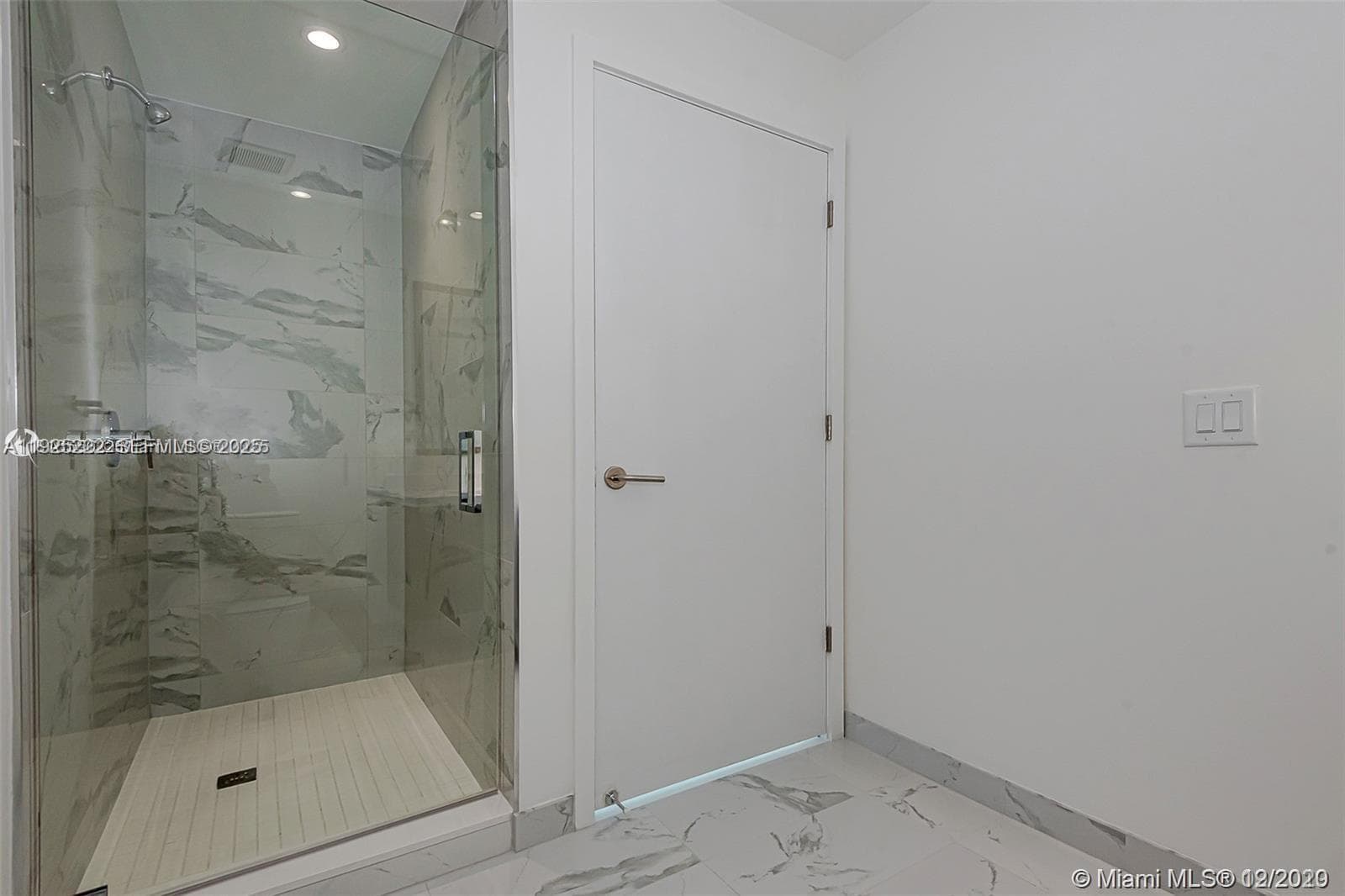 851 NE 1st Ave # 1608, Miami FL 33132 — 7
