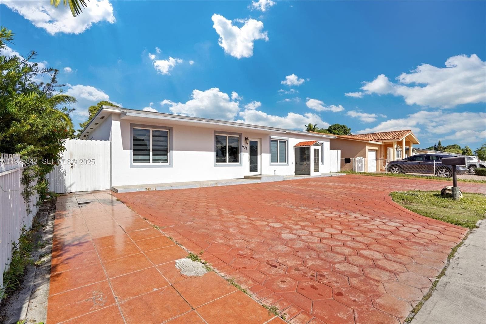 631 E 53rd St, Hialeah FL 33013 — 42