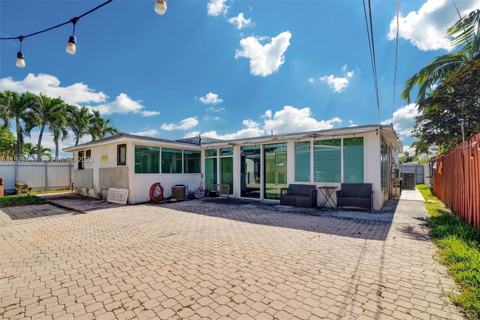 631 E 53rd St, Hialeah FL 33013 — 30