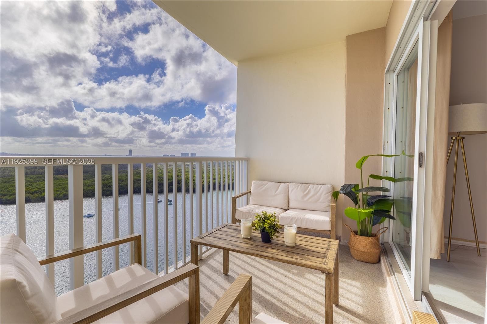 300 SE Bayview Dr # 2114, Sunny Isles Beach FL 33160 — 3