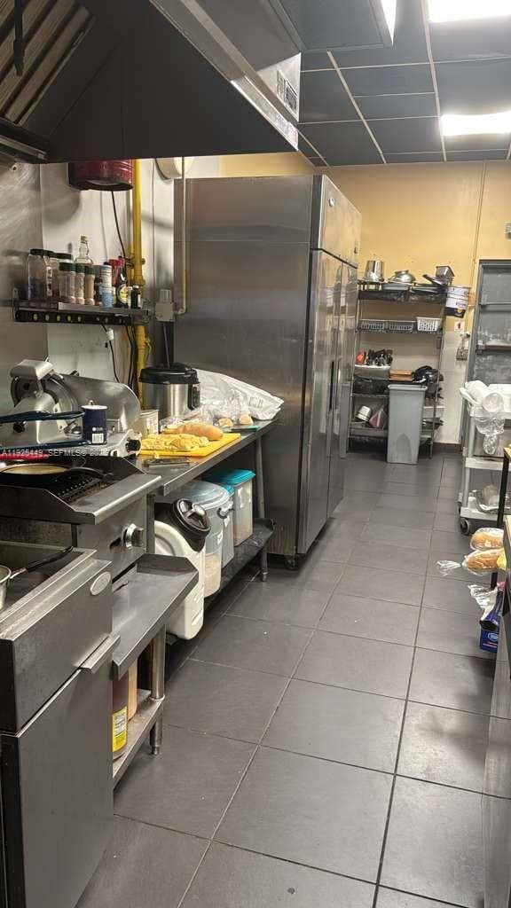 22069 S Dixie Hwy, Miami FL 33170 — 5