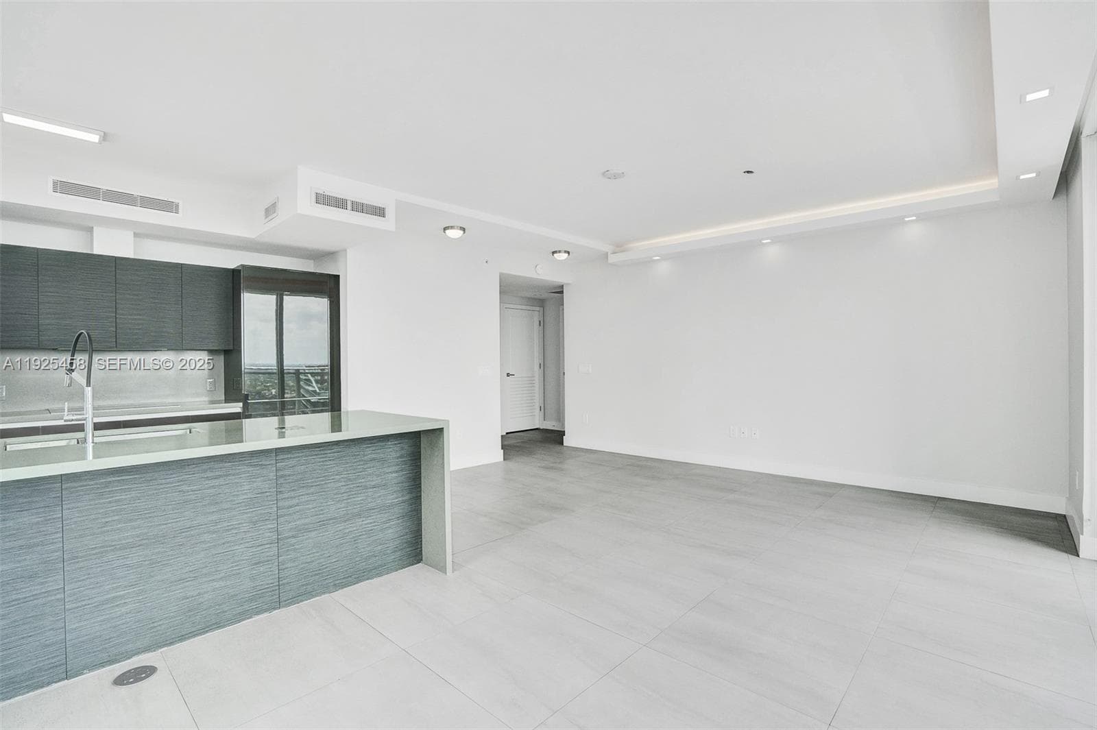 1080 Brickell Ave # 4109, Miami FL 33131 — 6
