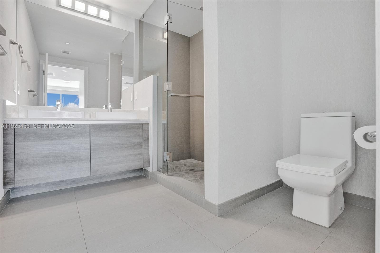 1080 Brickell Ave # 4109, Miami FL 33131 — 13