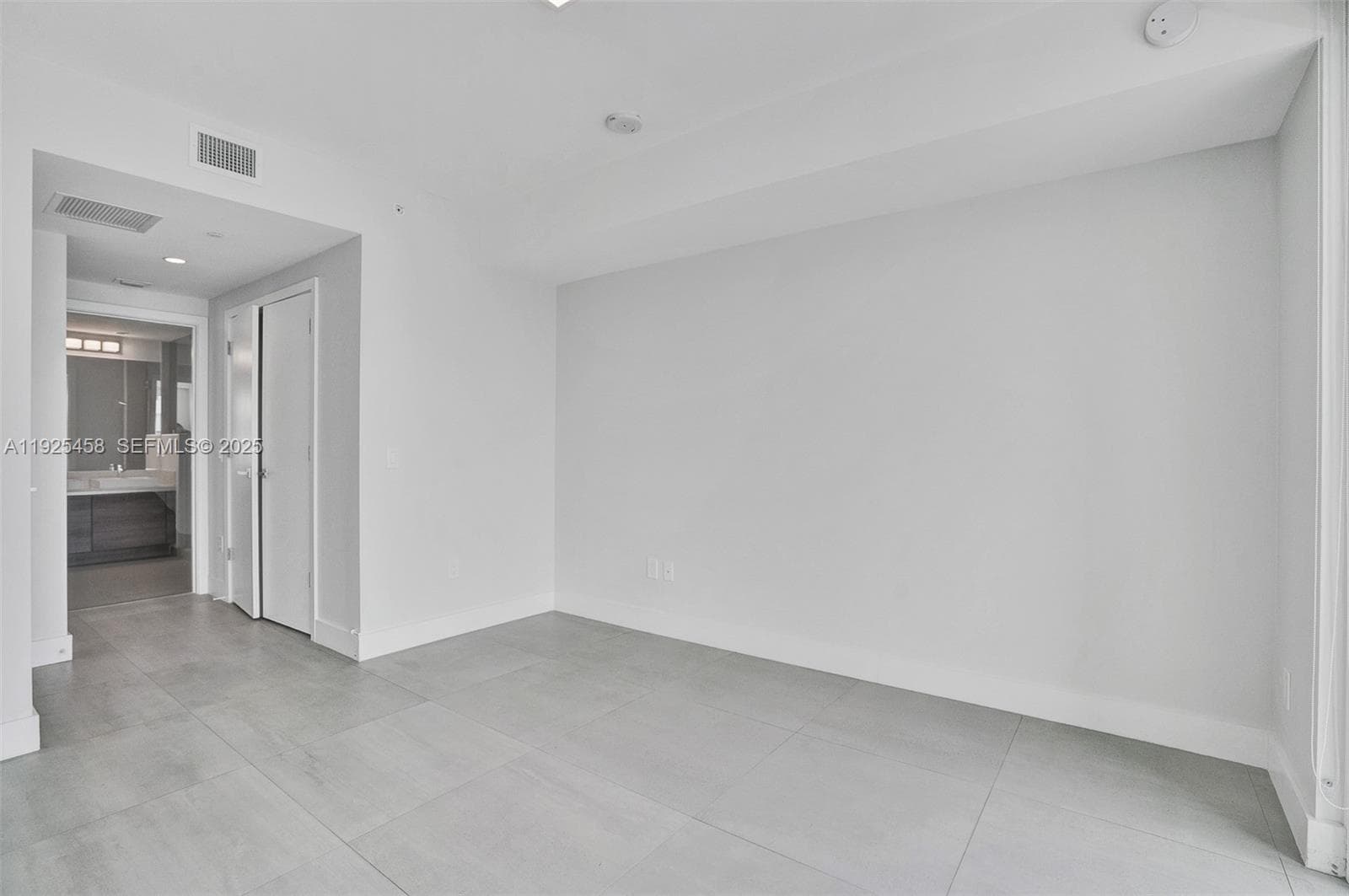 1080 Brickell Ave # 4109, Miami FL 33131 — 12