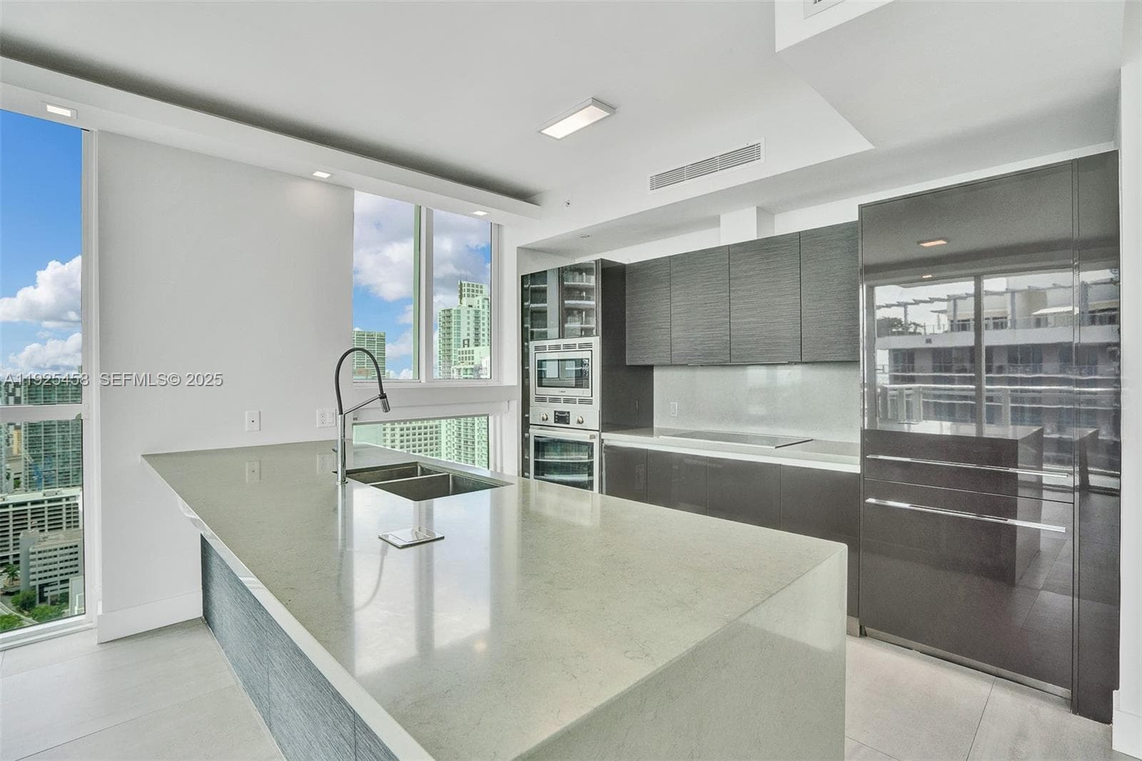 1080 Brickell Ave # 4109, Miami FL 33131 — 5