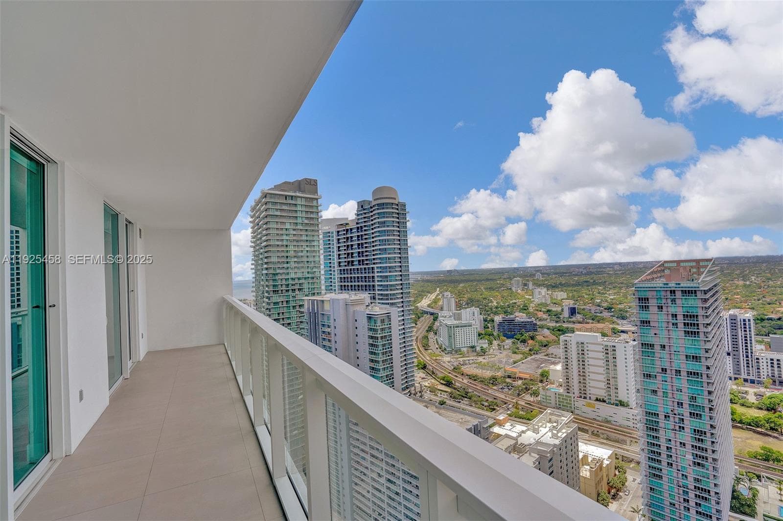 1080 Brickell Ave # 4109, Miami FL 33131 — 20
