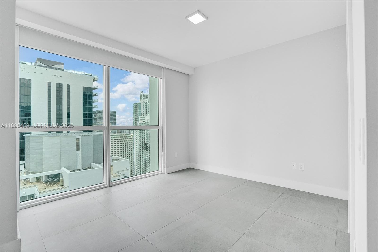 1080 Brickell Ave # 4109, Miami FL 33131 — 14