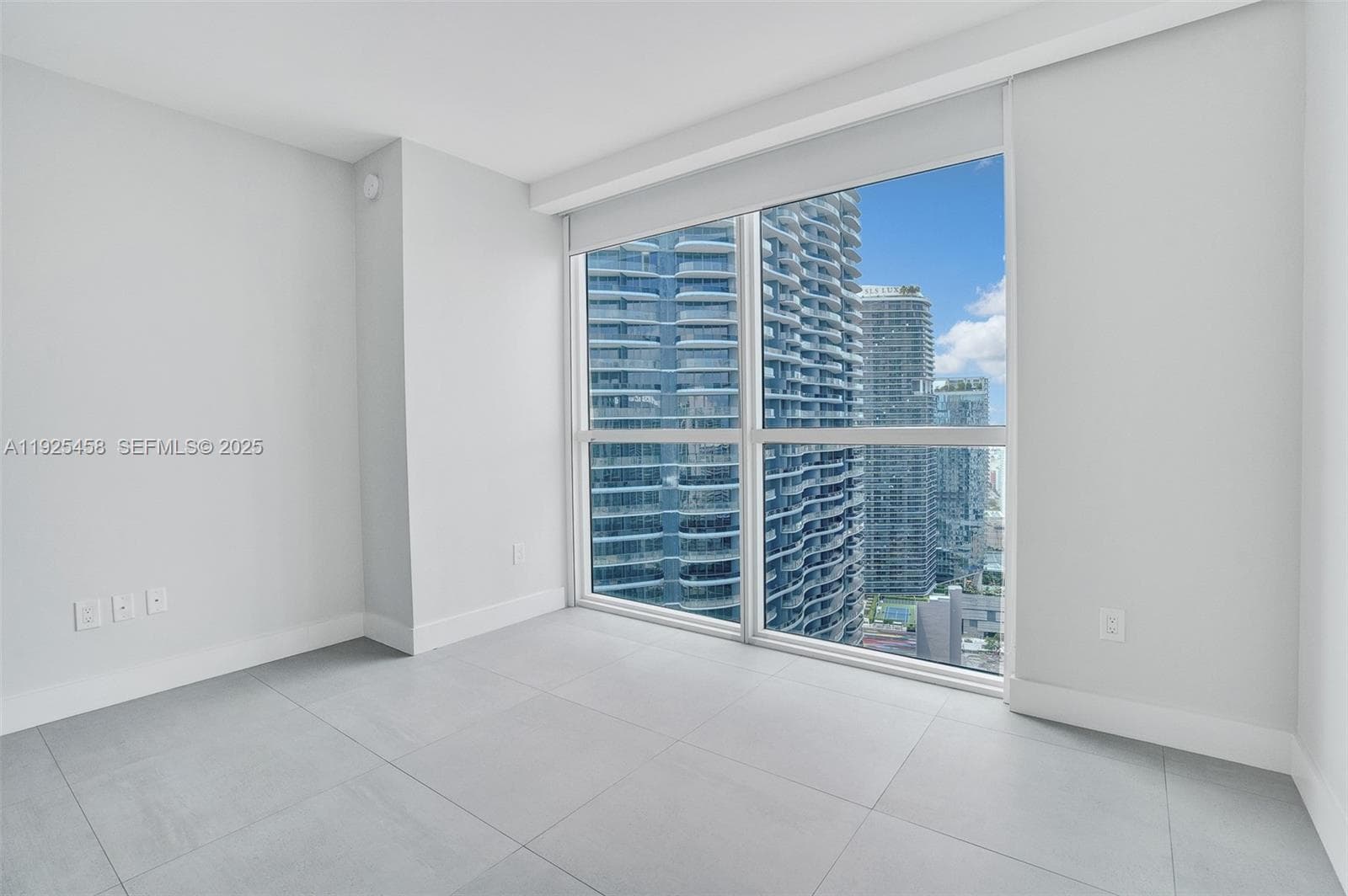 1080 Brickell Ave # 4109, Miami FL 33131 — 15