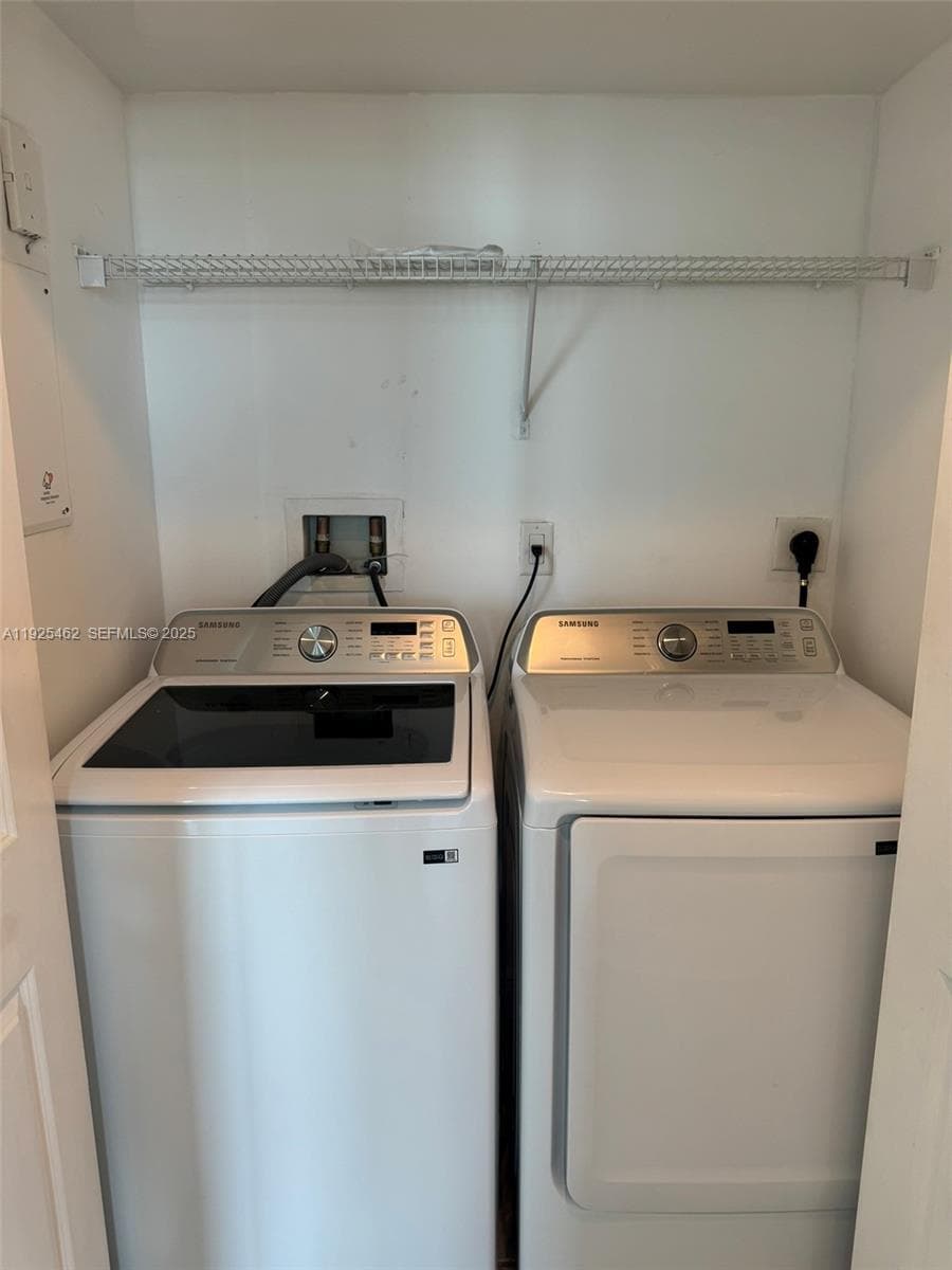 1250 S Miami Ave # 2805, Miami FL 33130 — 14