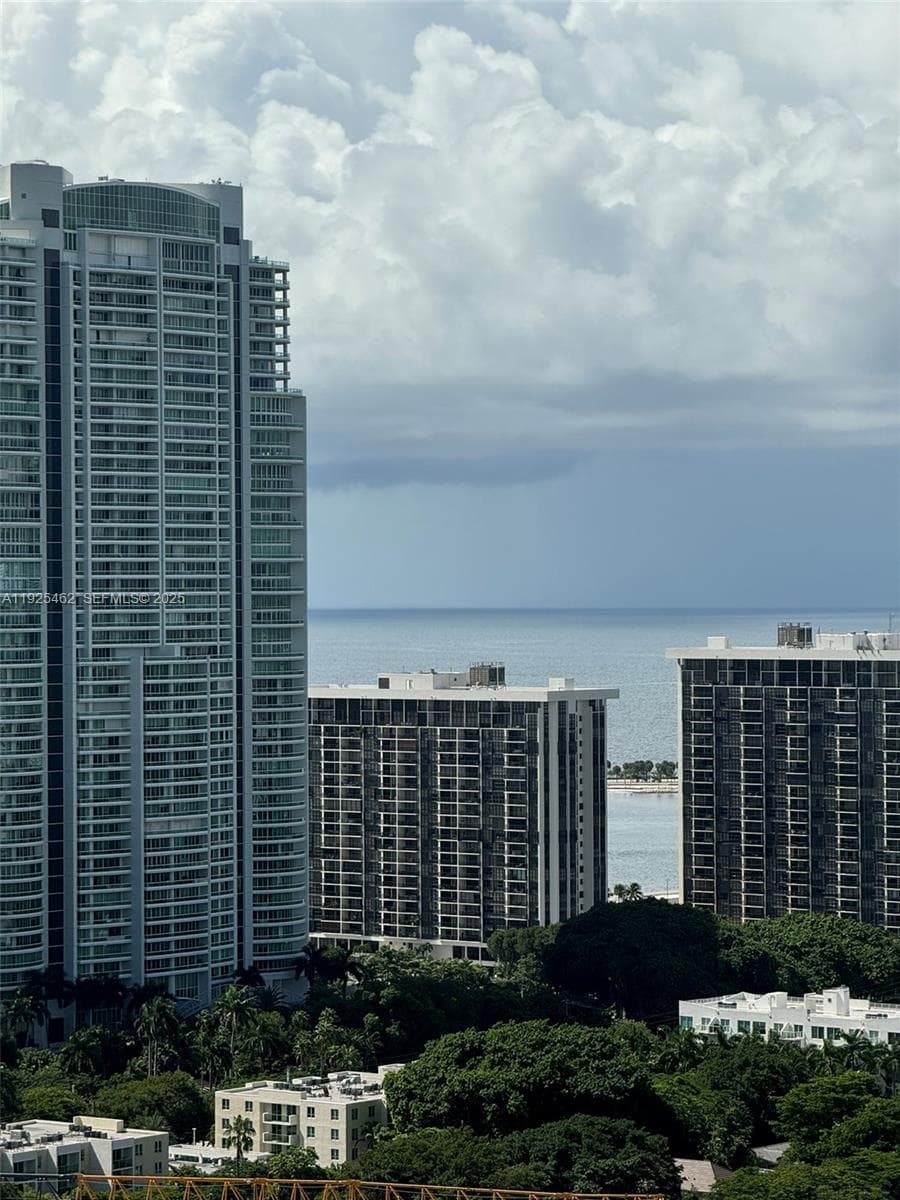 1250 S Miami Ave # 2805, Miami FL 33130 — 19