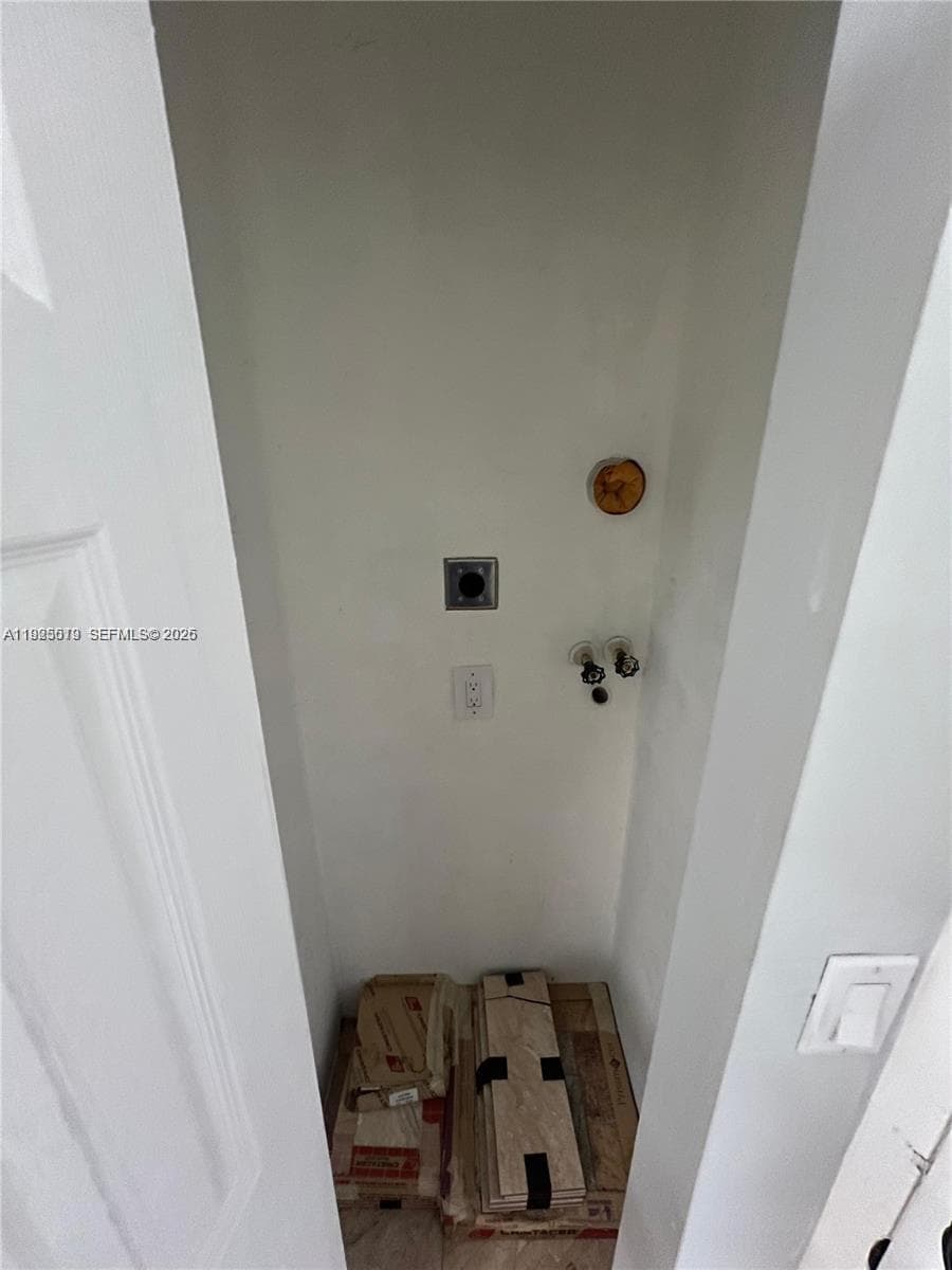 1075 W 68th St # 218, Hialeah FL 33014 — 22