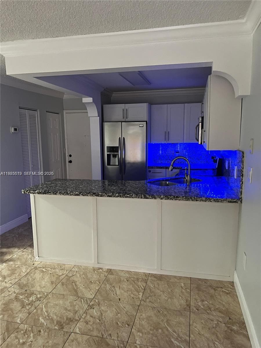 1075 W 68th St # 218, Hialeah FL 33014 — 5