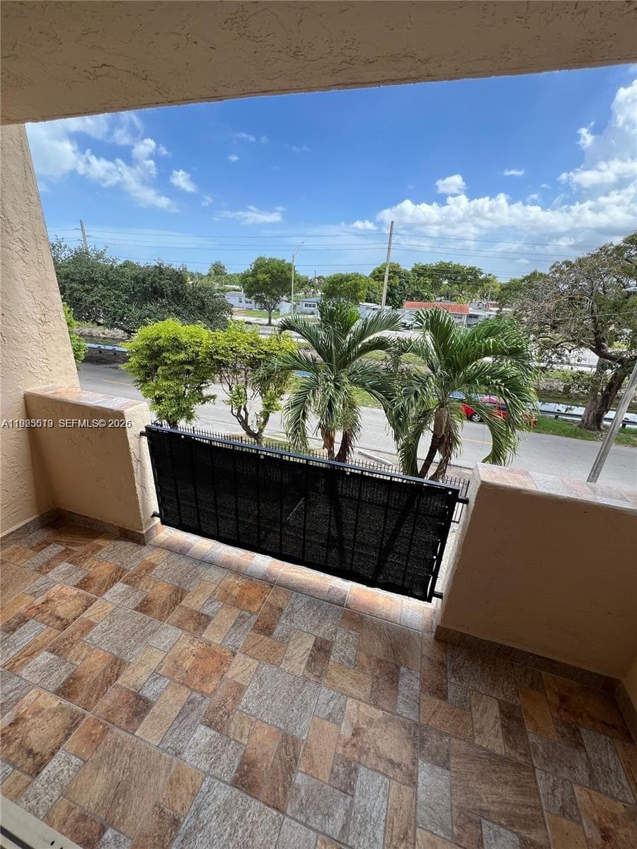 1075 W 68th St # 218, Hialeah FL 33014 — 9