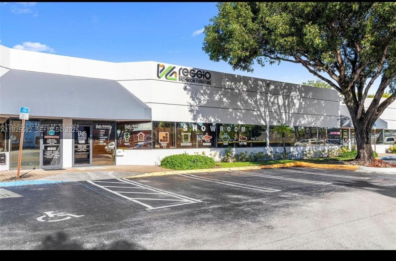 Doral, FL — 6