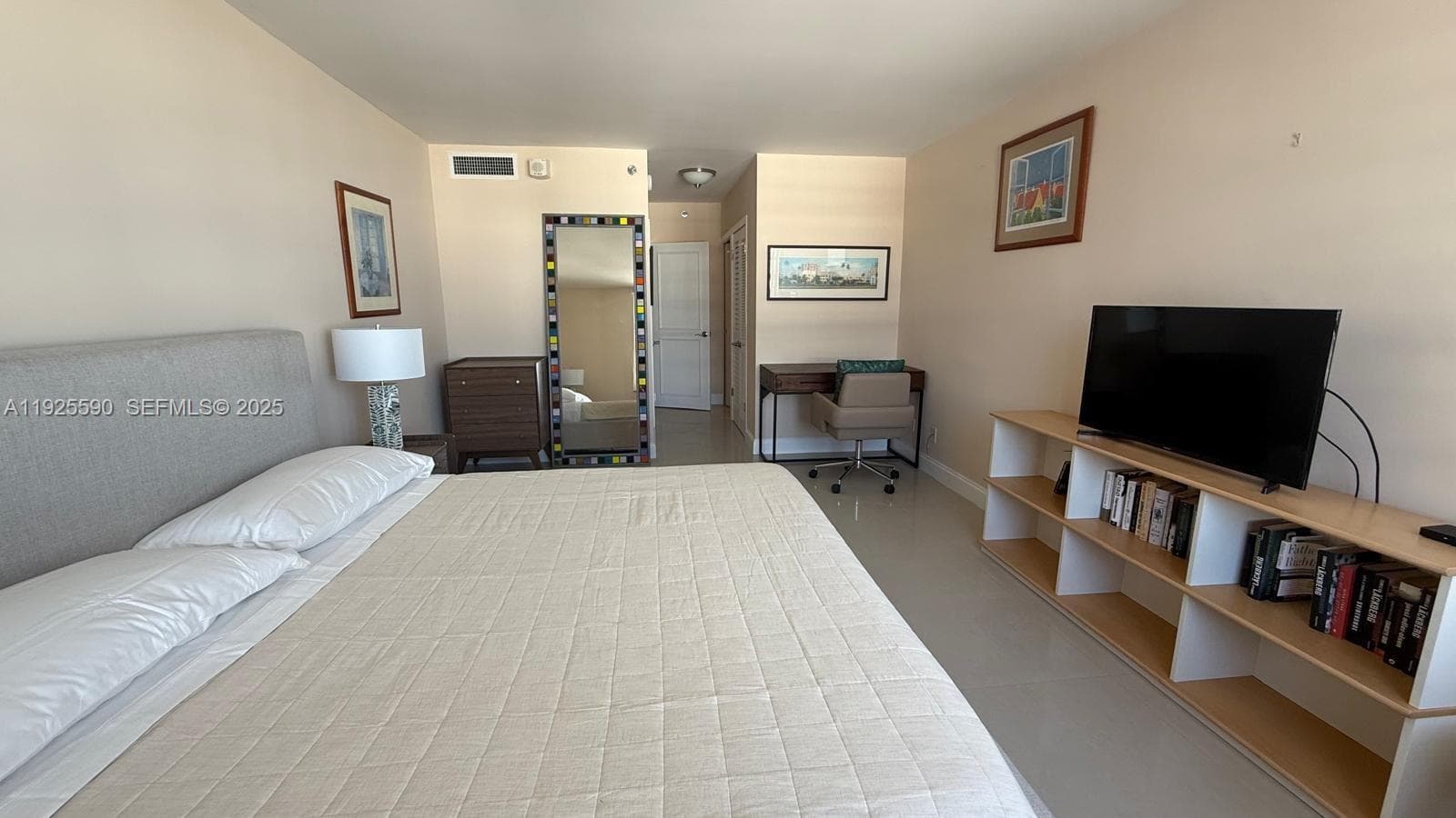 100 Lincoln Rd # 1108, Miami Beach FL 33139 — 10