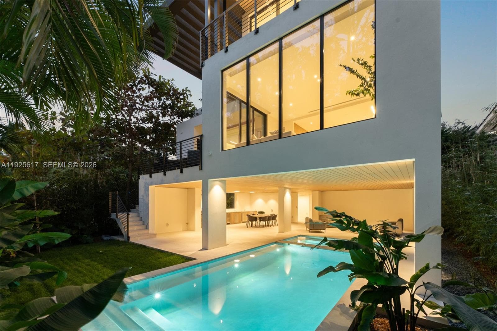 3551 Crystal Ct, Miami FL 33133 — 52