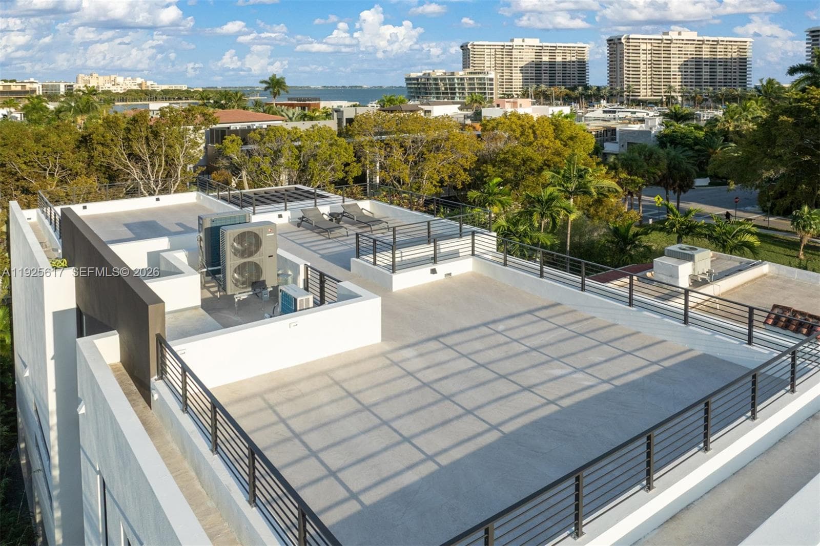 3551 Crystal Ct, Miami FL 33133 — 46